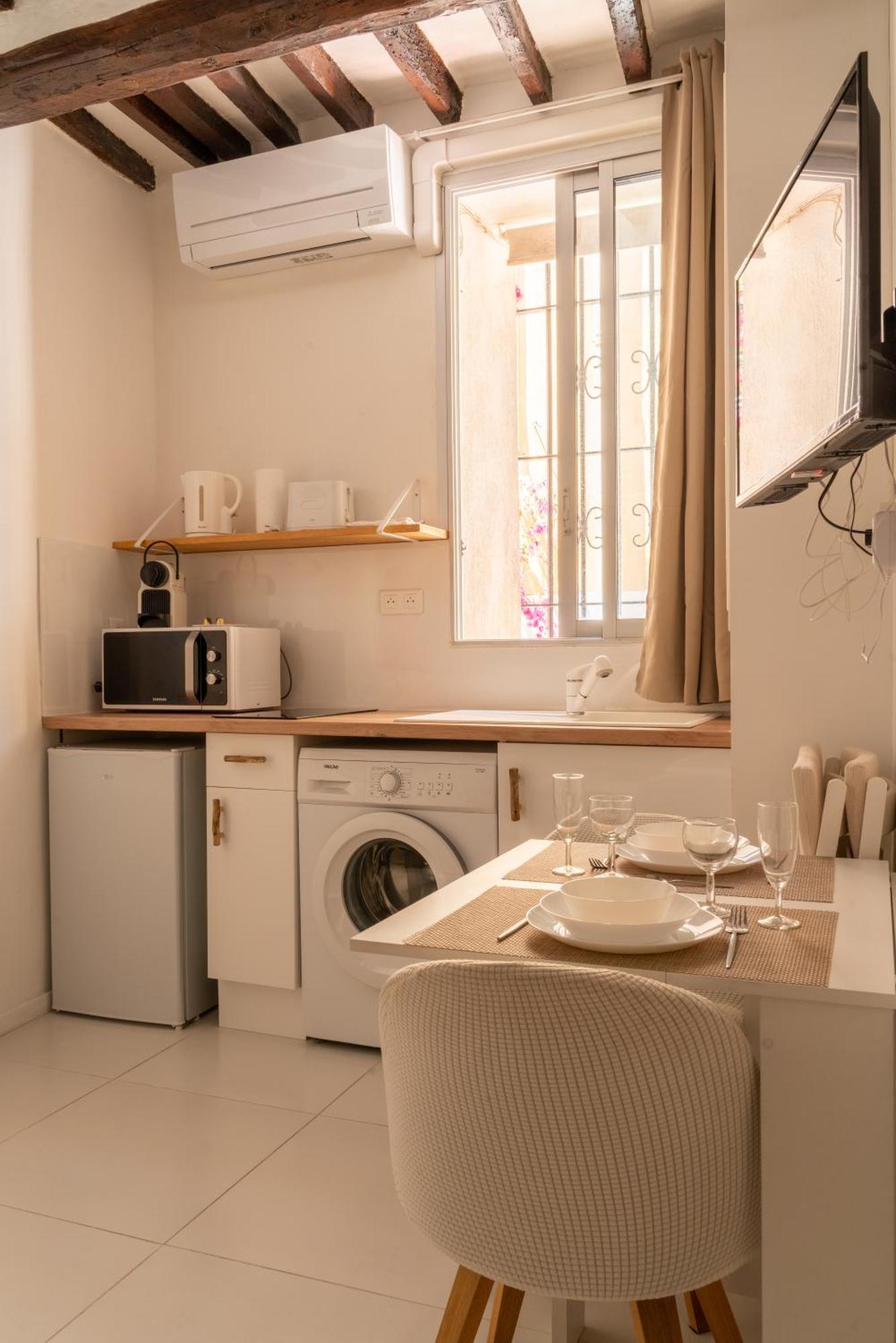 Le Balneo Jacuzzi Vieil Antibes Safranier Apartment Ngoại thất bức ảnh
